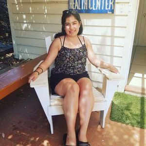 Meet your Posher, Ileana